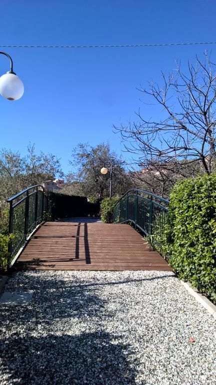 Appartamento La Collina Del Sole Леричи Екстериор снимка